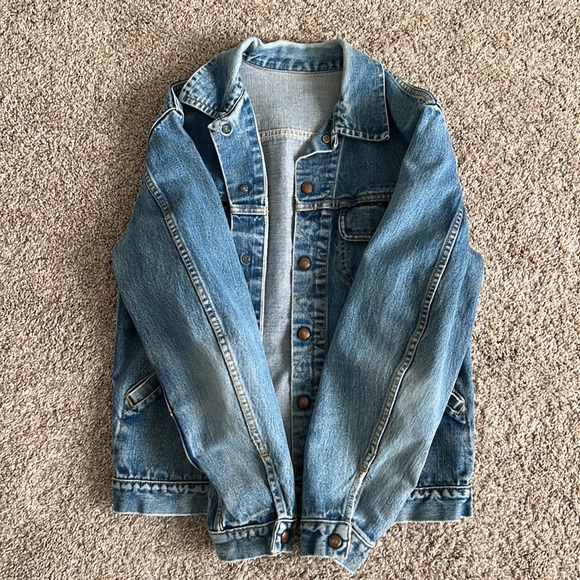 Denim jacket - Picture 2 of 5